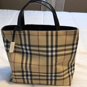 Authentic vintage Burberry Nova Check Tote
